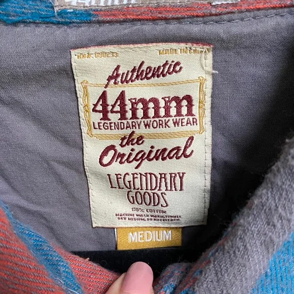 Men’s 44m Plaid Shirt - Picture 4 of 6